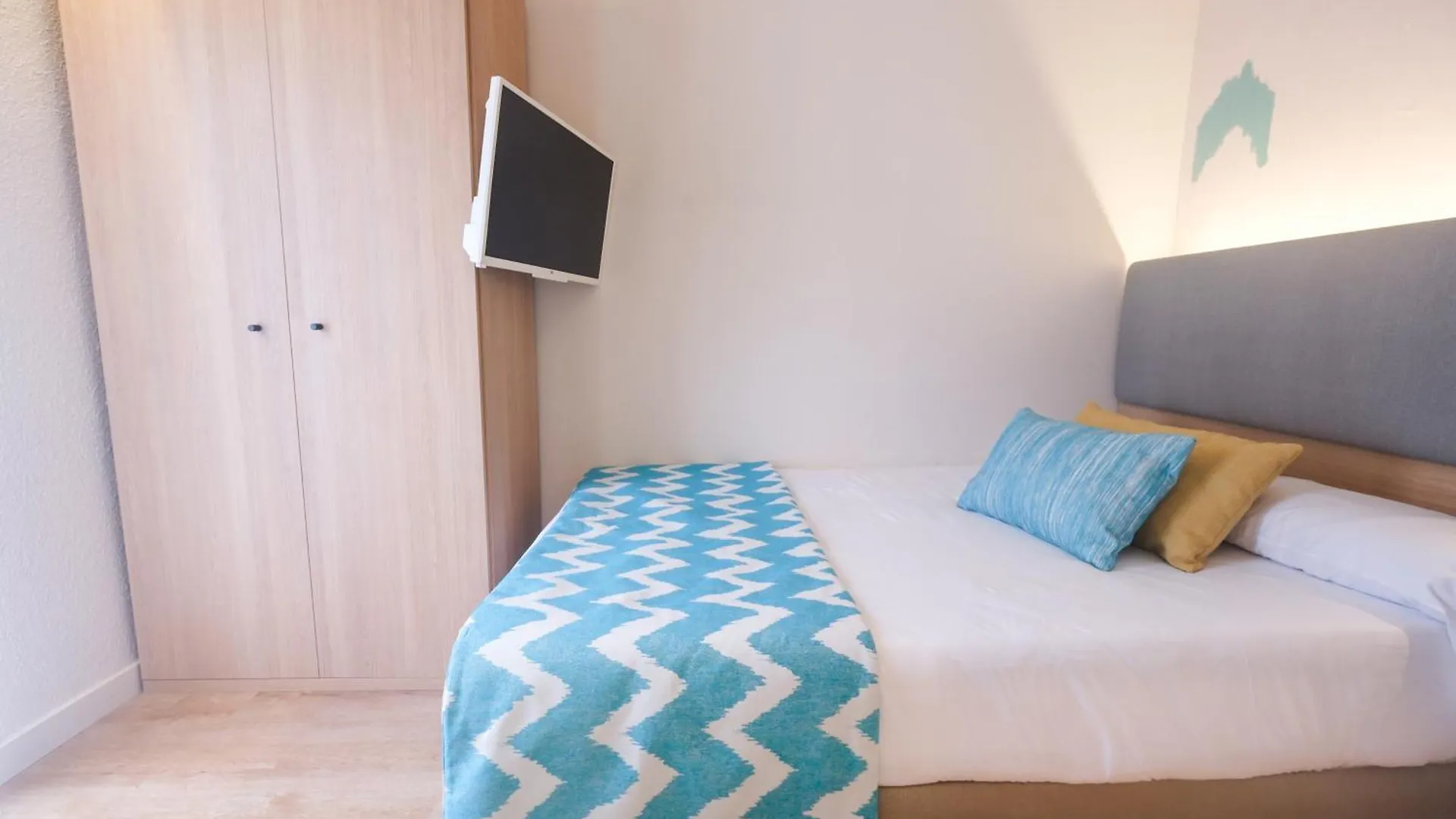 Cupido Boutique Hotel Peguera 3*,  Spain
